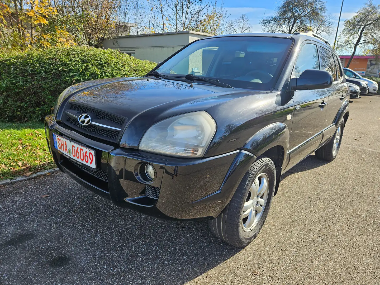 Hyundai TUCSON 2.0 CRDi VGT (4WD) GLS Schwarz - 1