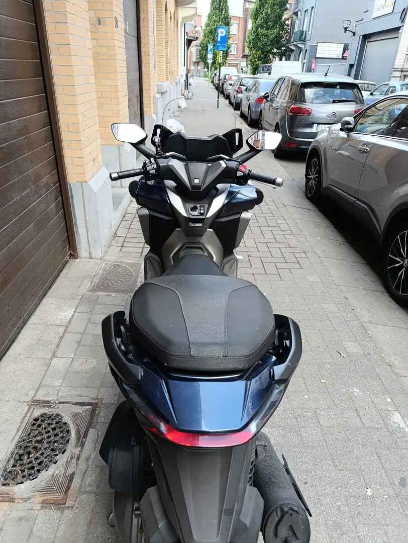 Honda Forza 300 Bleu - 2