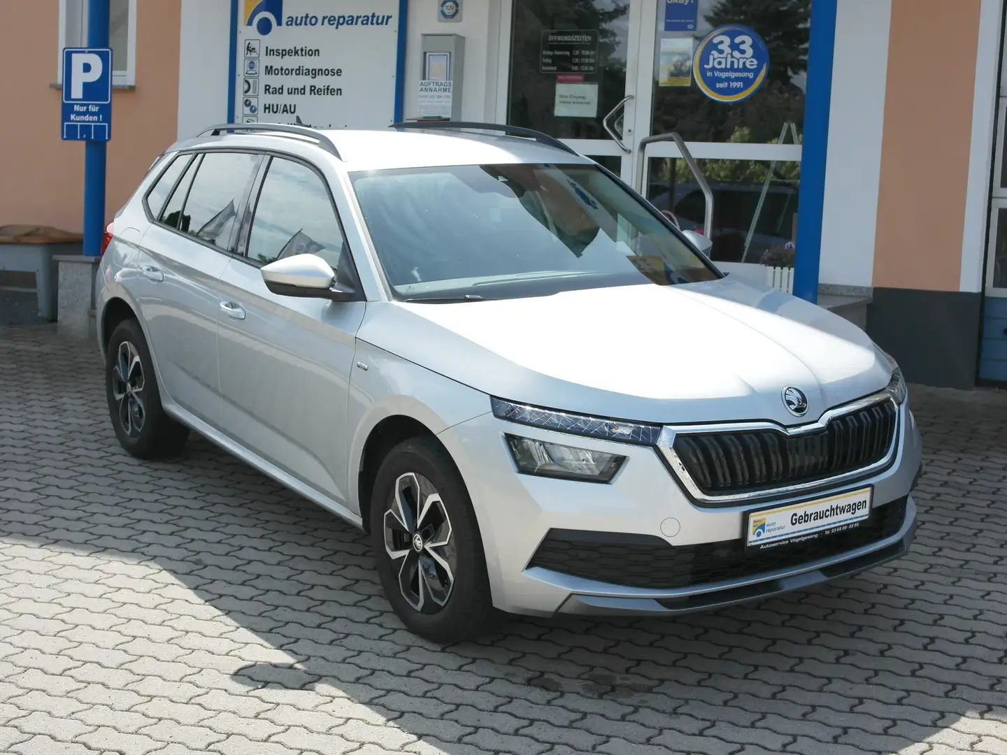 Skoda Kamiq Drive 125, SHZ vorne, Klimaautomatik Grey - 1