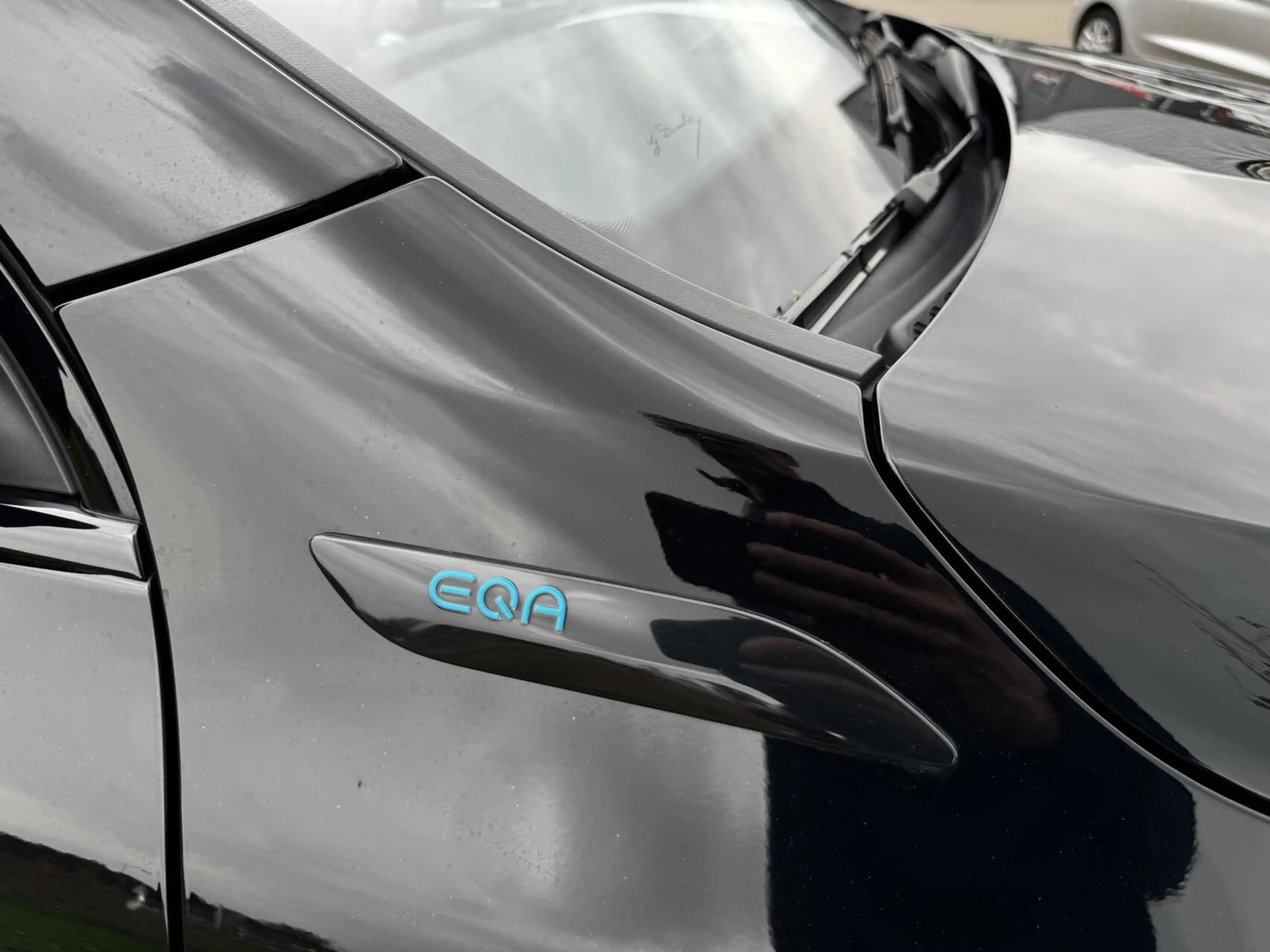 Mercedes-Benz EQA 250 AMG Line 67 kWh — photo 9