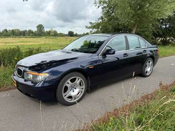 735i V8 E65 | Leder | Schuifdak | Navi | APK 09/2027 | YOUNGTIMER OOK IN 2027!!!