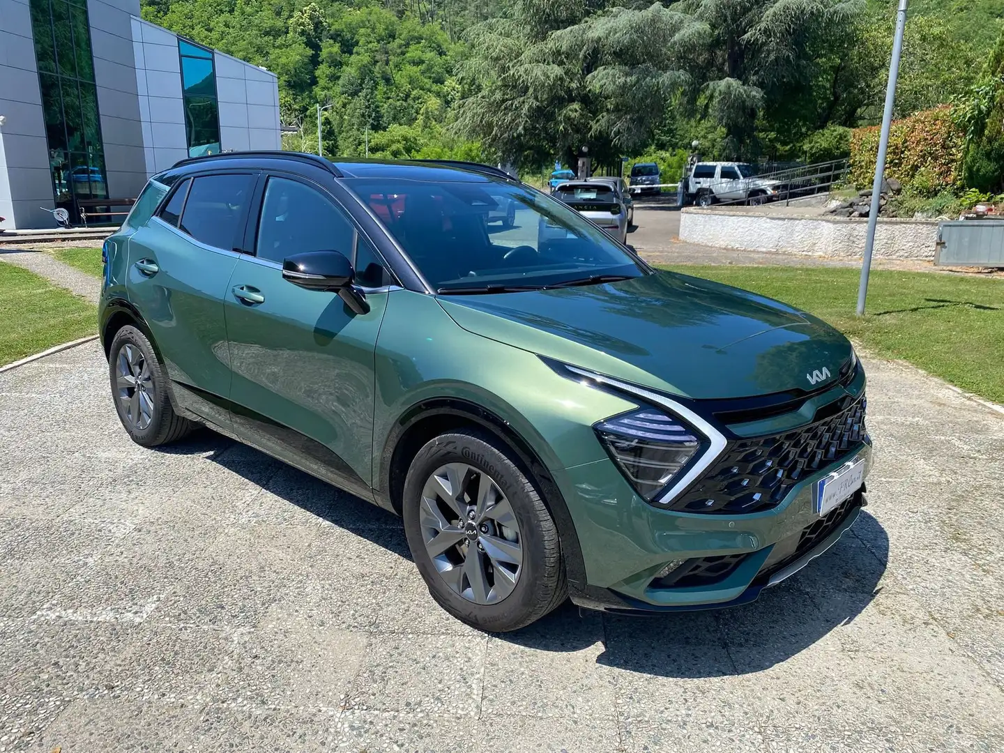Kia Sportage 1.6 TGDi HEV AT GT-line Verde - 1