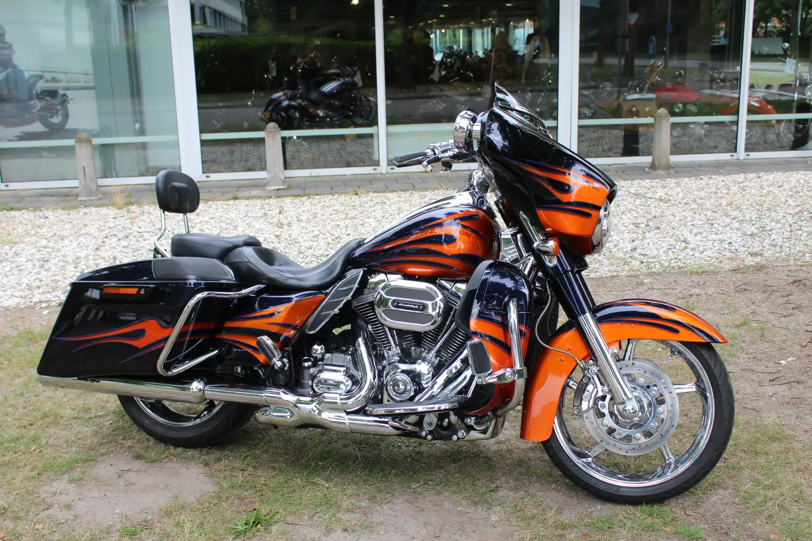 Harley-Davidson Street Glide FLH-Xsse street Glide CVO SE Paars - 1