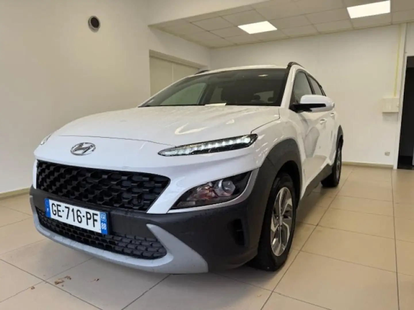 Hyundai KONA 1.6 GDi 141ch Hybrid Intuitive DCT-6 Blanc - 1