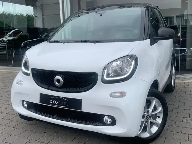 smart forTwo 1.0i Passion / Cabriolet / Boite Auto / Cruise/PDC