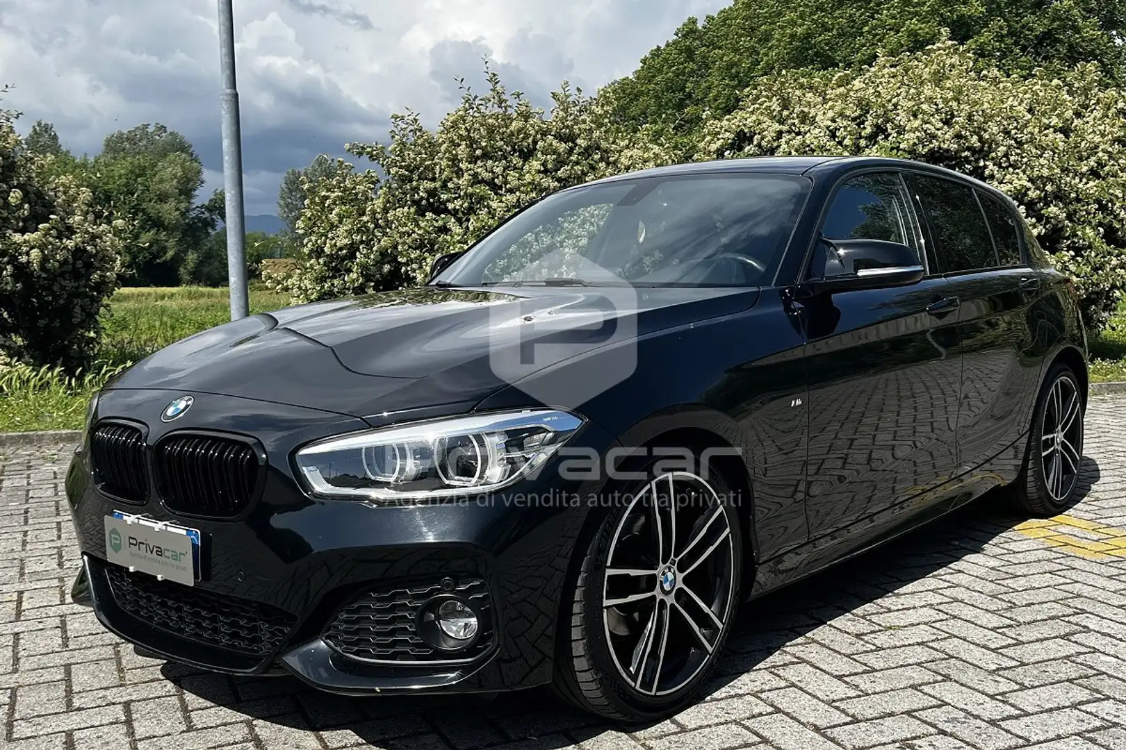 BMW 118 118d 5p. Msport Zwart - 1