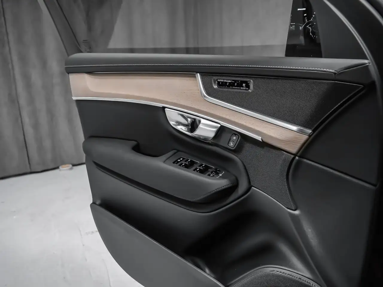 Volvo XC90 снимка Volvo XC90
