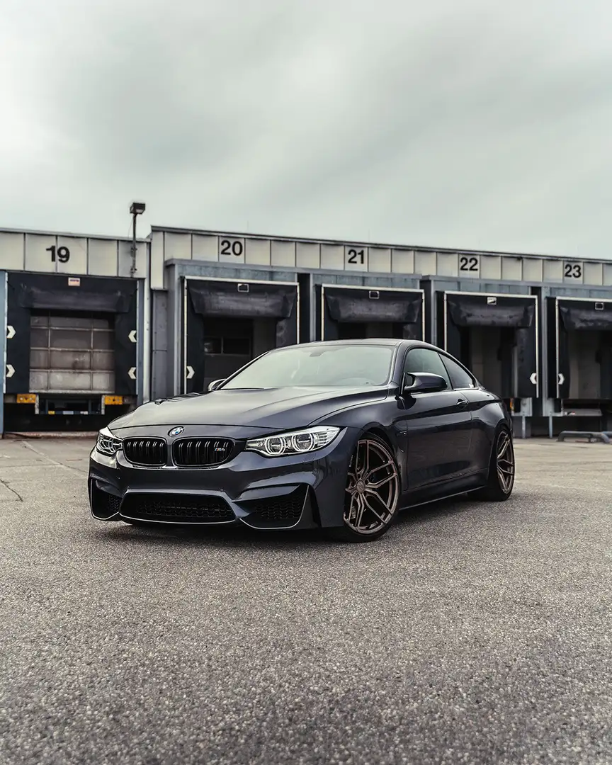 BMW M4 M-DKG Coupe Aut. - 2