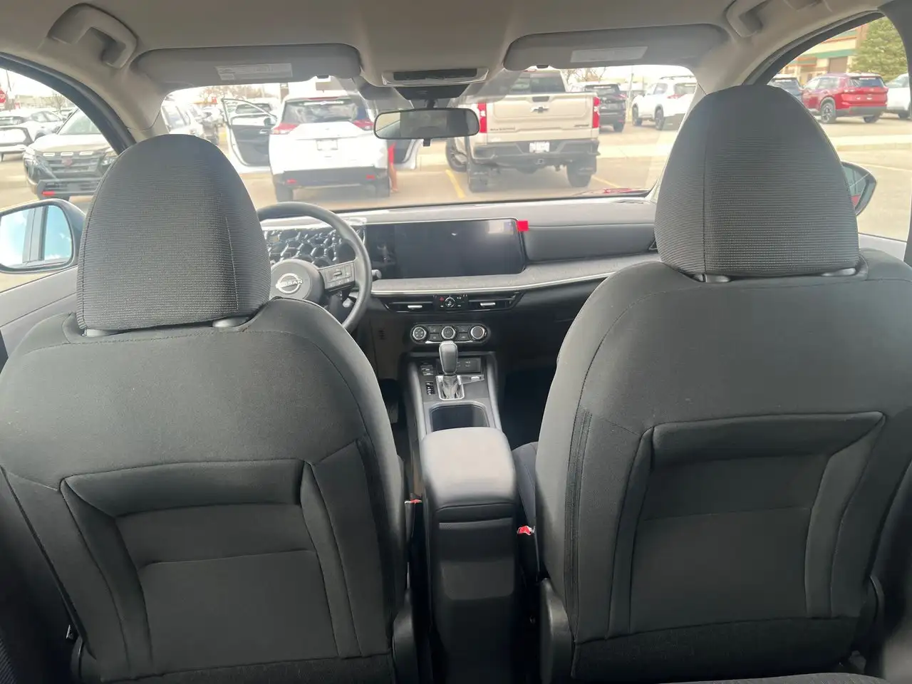 Nissan Kicks снимка Nissan Kicks