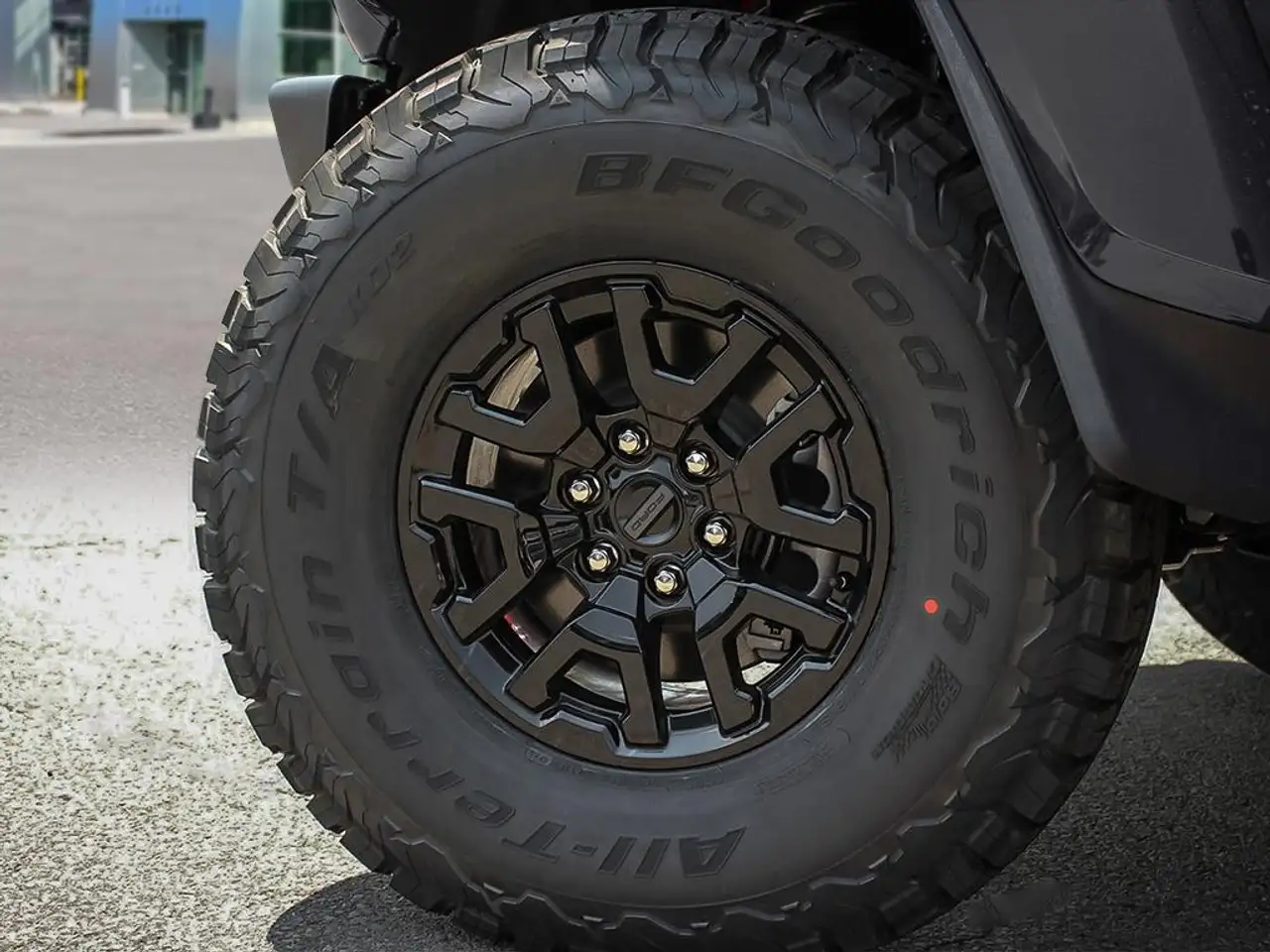 Ford Bronco photo Ford Bronco