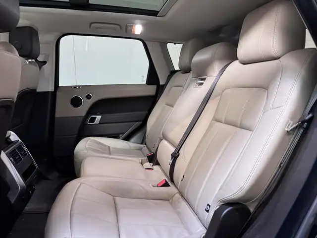 Land Rover Range Rover Sport view 9
