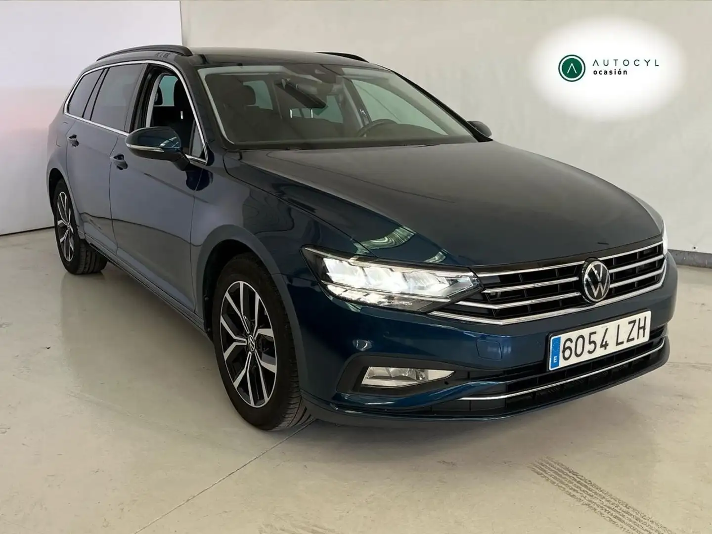 Volkswagen Passat Variant 2.0TDI EVO 110kW Azul - 1