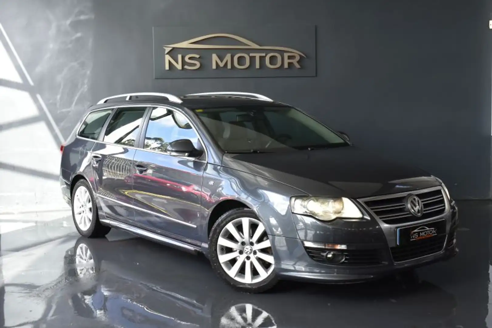 Volkswagen Passat Variant 2.0TDI CR R-Line DSG 170 Gris - 2
