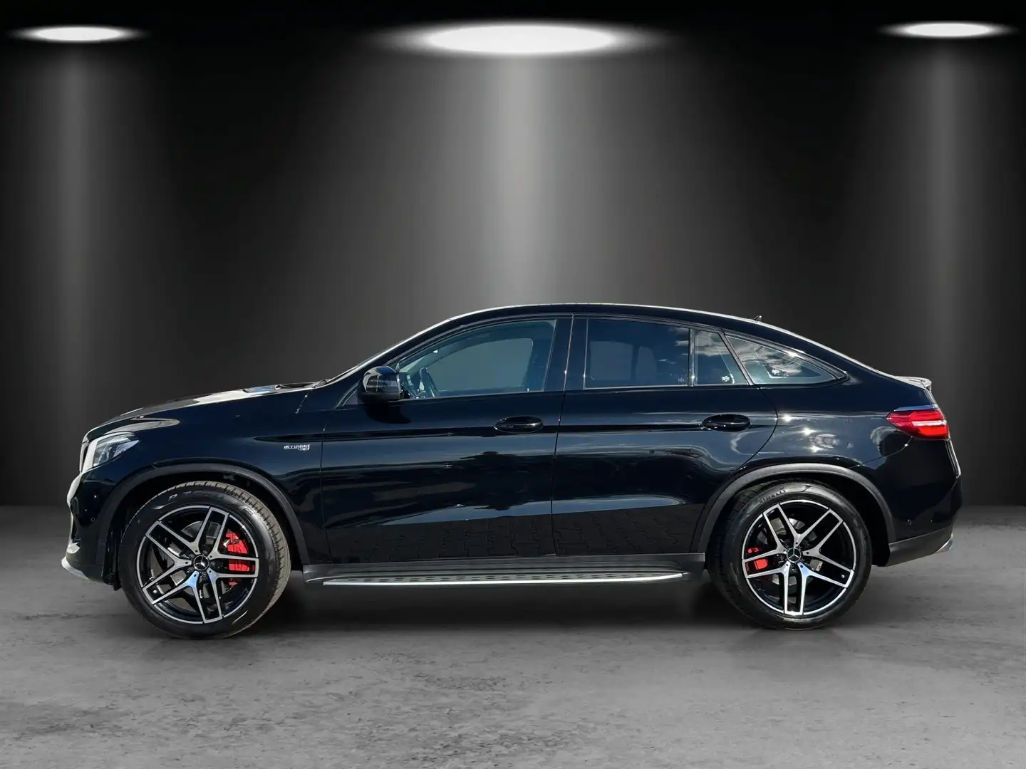 Mercedes-Benz GLE 43 AMG Coupe 4M/KAMERA/H&K/HUD/AIRMATIC/ Schwarz - 2