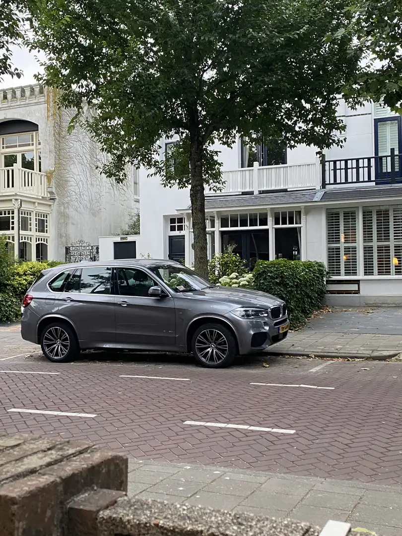 BMW X5 M Sp.Edition 7p Grijs - 2