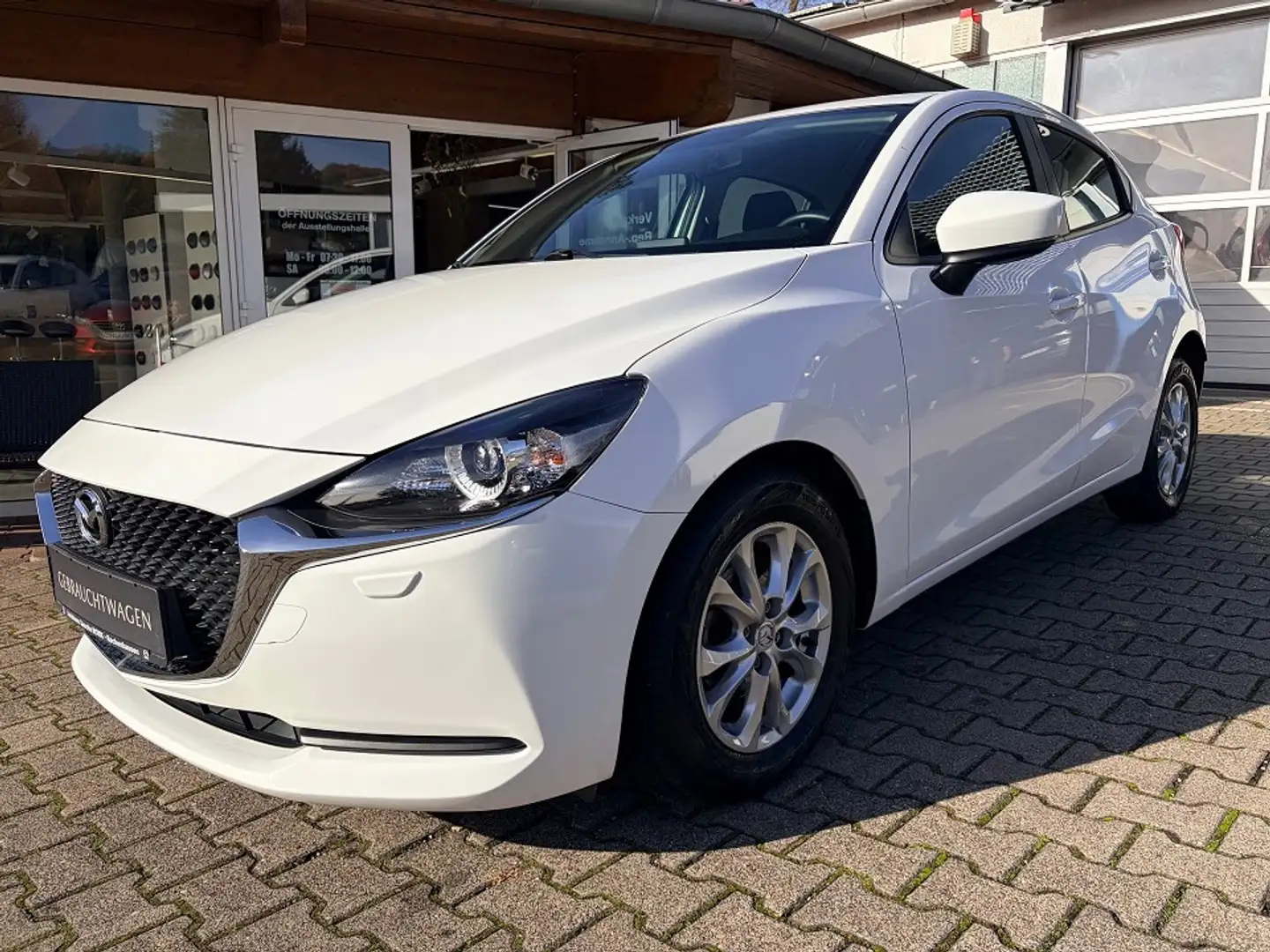 Mazda 2 L SKYACTIV-G 75 M Hybrid 6GS AL-CENTER Bluetooth A Weiß - 1