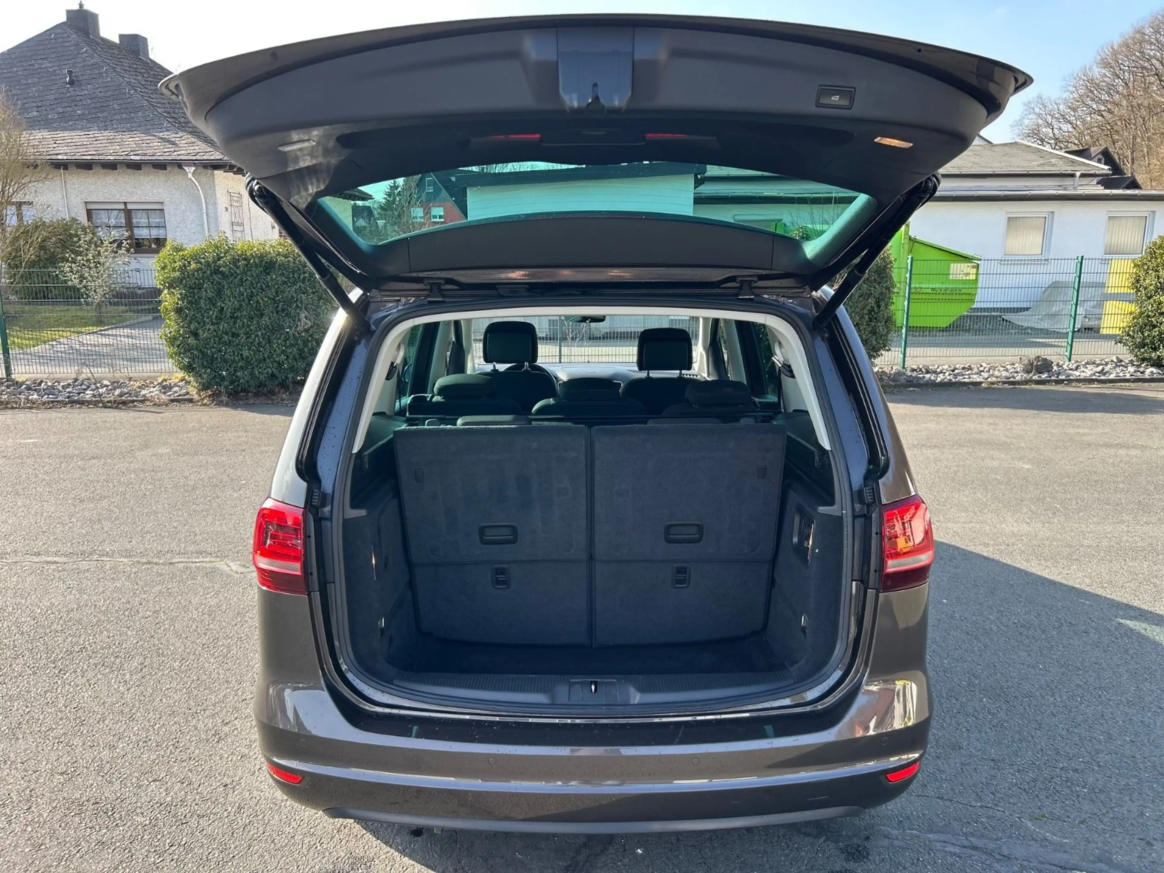 Volkswagen Sharan Sound 4Motion 2.HD/2xELEKTRI. TÜR/ACC/AHK — photo 9