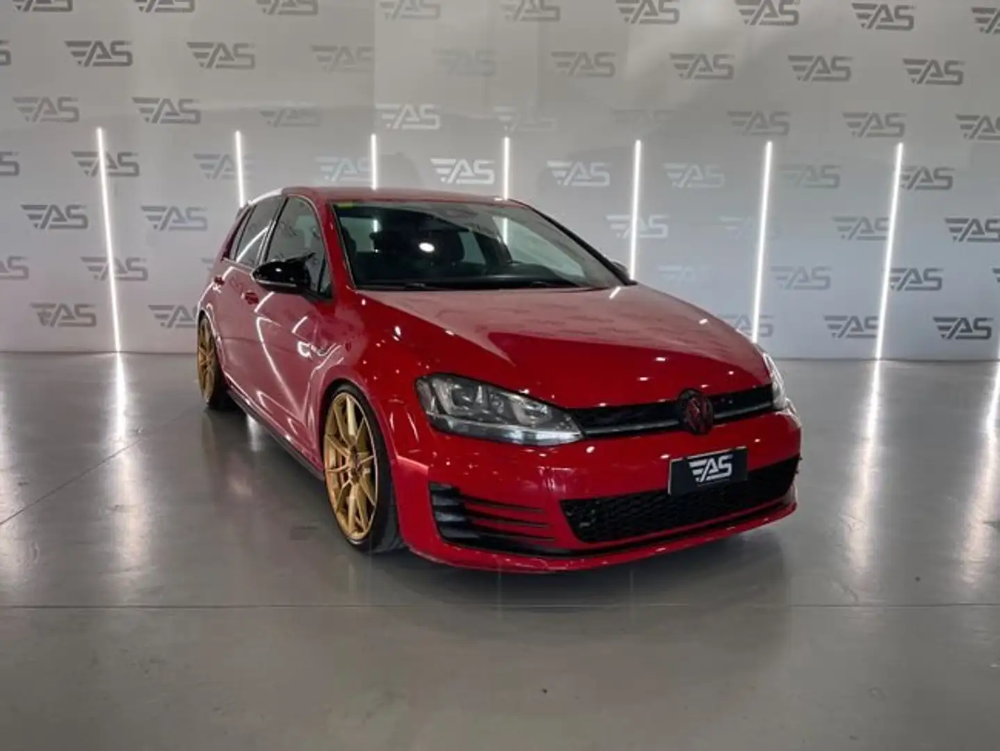 Volkswagen Golf 2.0TDI CR BMT GTD 184 Rojo - 2