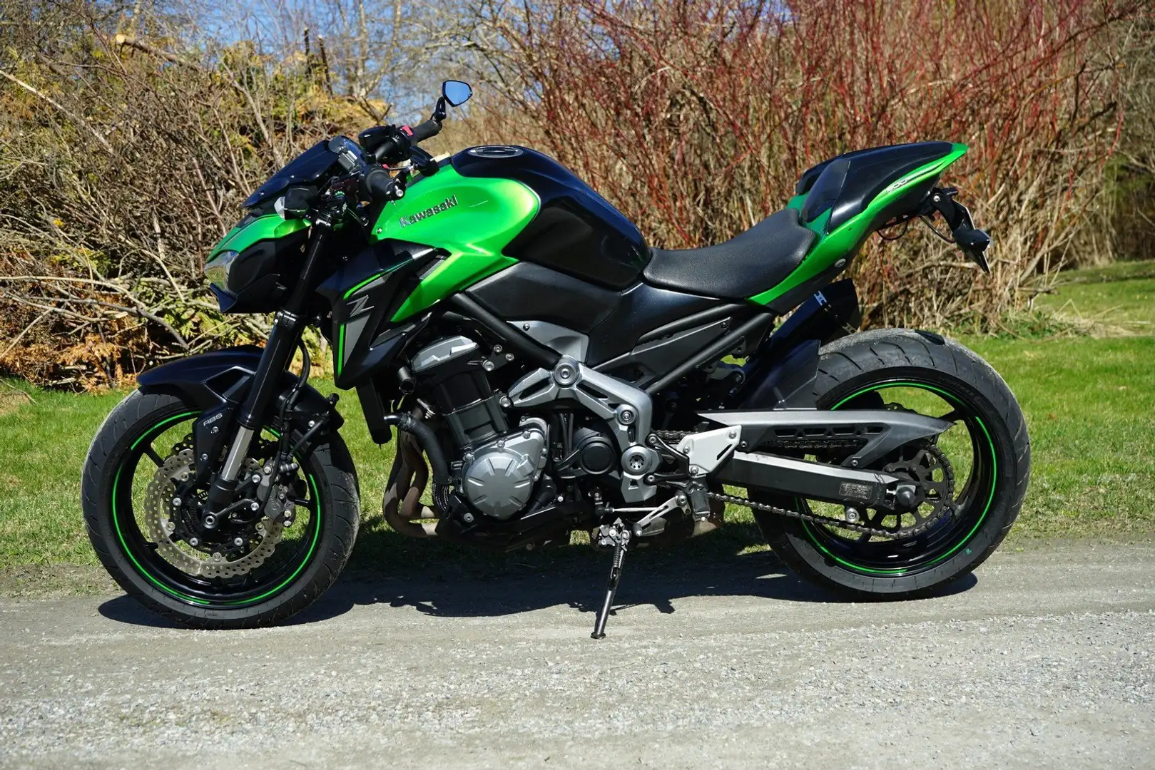 Kawasaki Z 900 Verde - 1