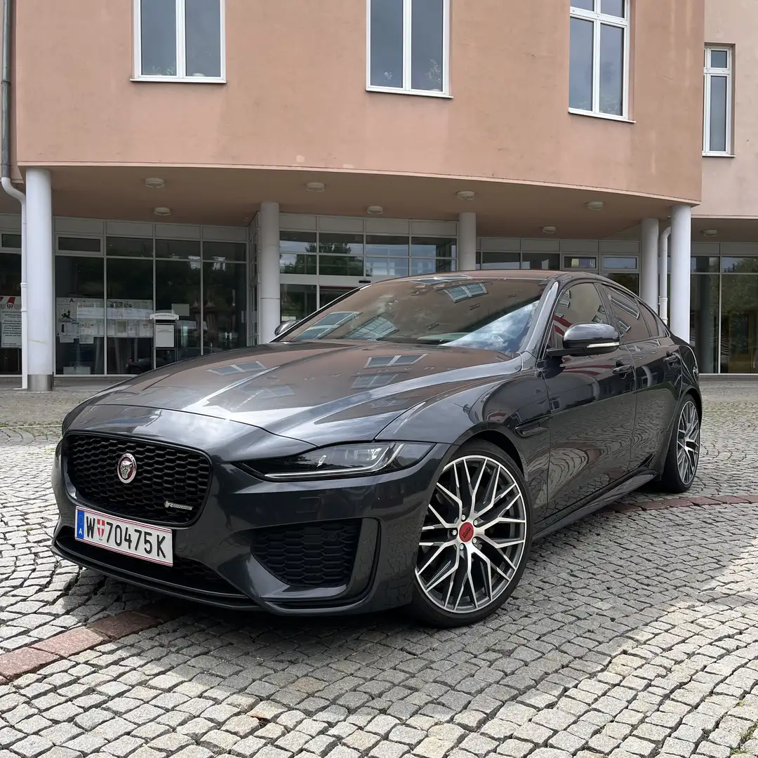 Jaguar XE D180 R-Dynamic SE Aut. - 1