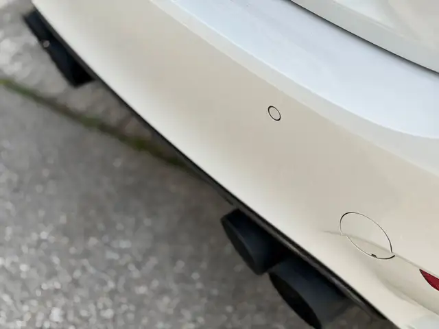 BMW M4 4er - M4 LCI2 Competition Edelweis / Aulitzky / C Ansicht 7