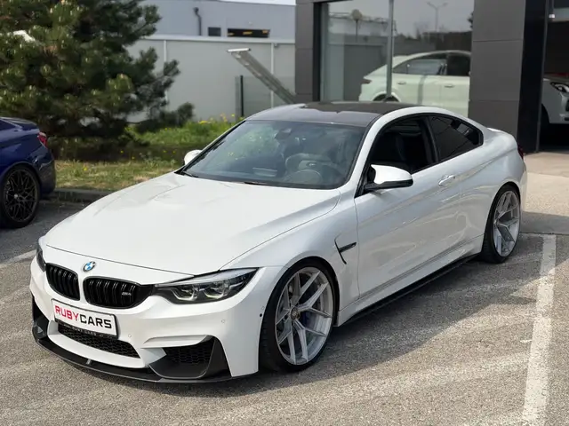 BMW M4 4er - M4 LCI2 Competition Edelweis / Aulitzky / C Ansicht 1