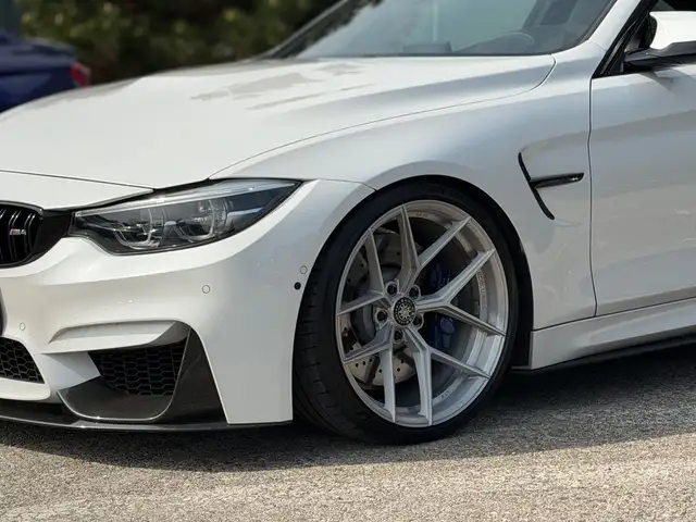 BMW M4 4er - M4 LCI2 Competition Edelweis / Aulitzky / C Ansicht 4