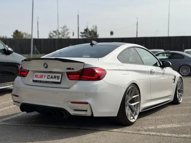 BMW M4 4er - M4 LCI2 Competition Edelweis / Aulitzky / C Ansicht 6
