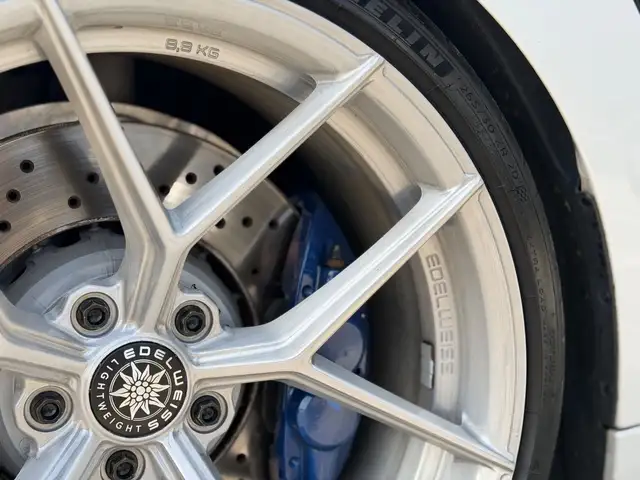 BMW M4 4er - M4 LCI2 Competition Edelweis / Aulitzky / C Ansicht 9