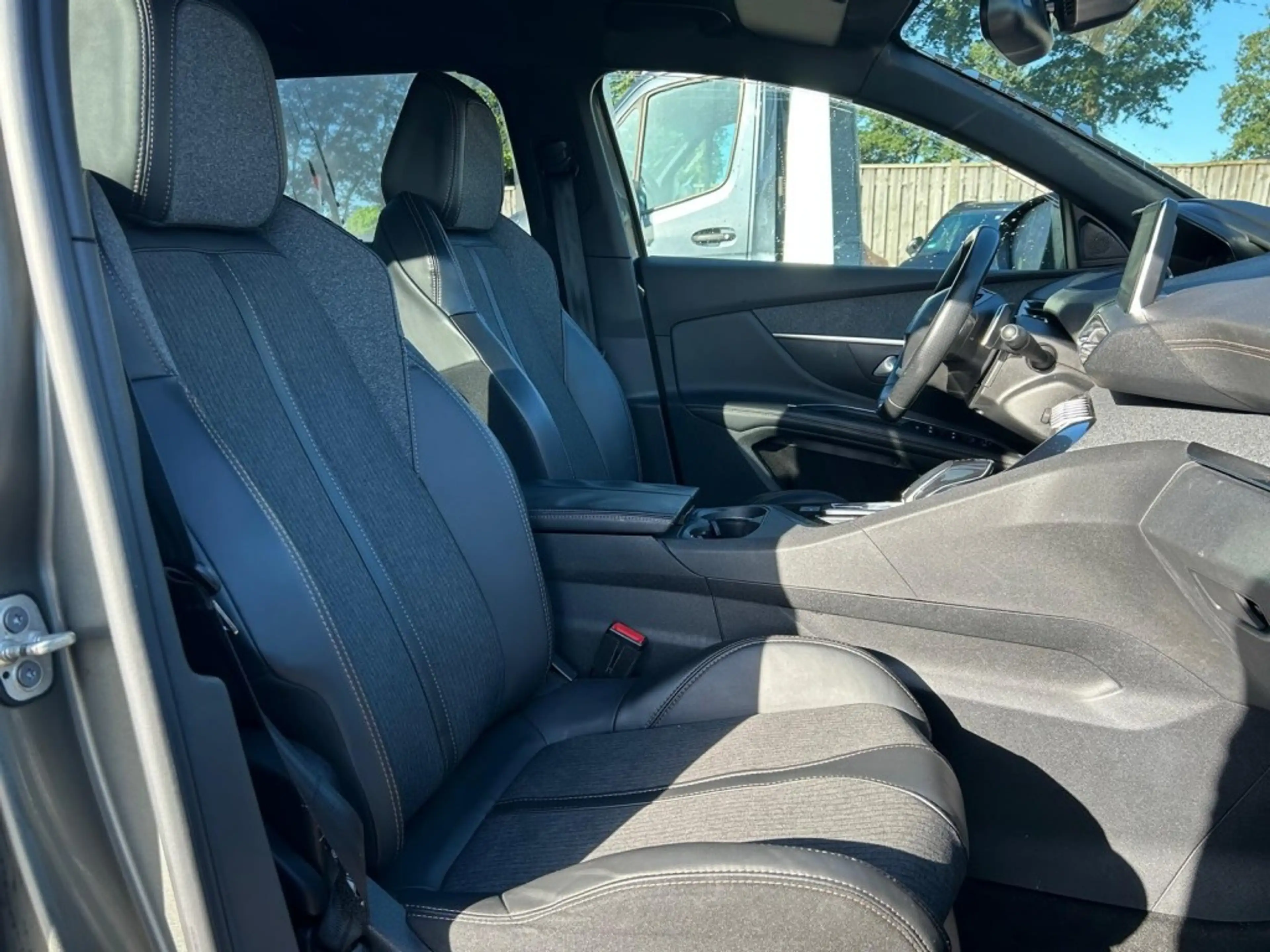 Peugeot 5008 1.2 PURETECH ALLURE GT Line, AUT, Navi, 7P — photo 10
