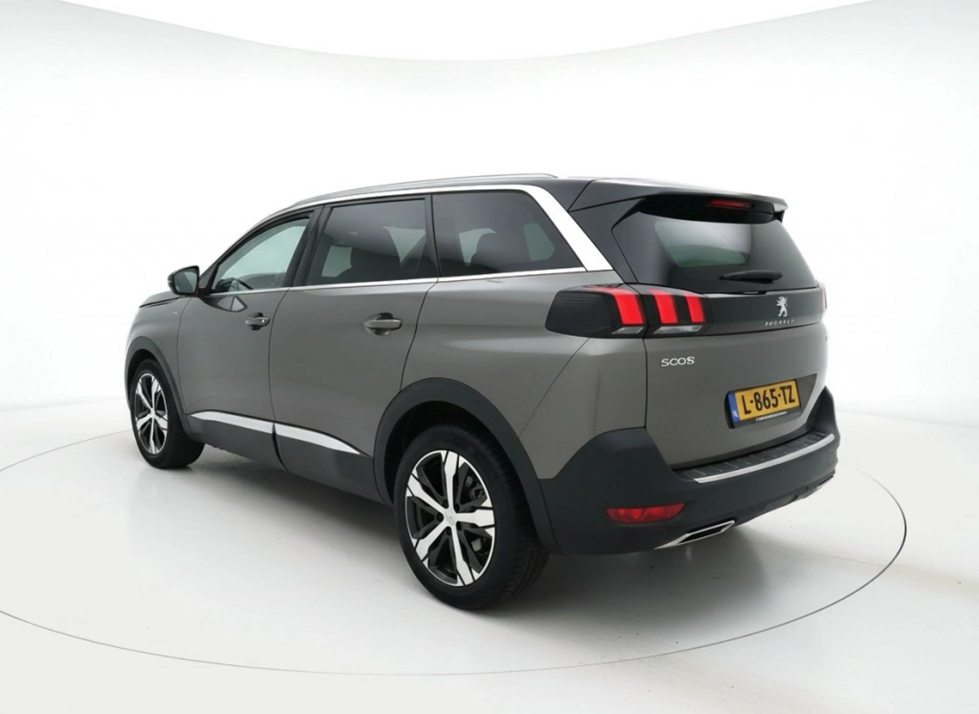 Peugeot 5008 1.2 PURETECH ALLURE GT Line, AUT, Navi, 7P — photo 6