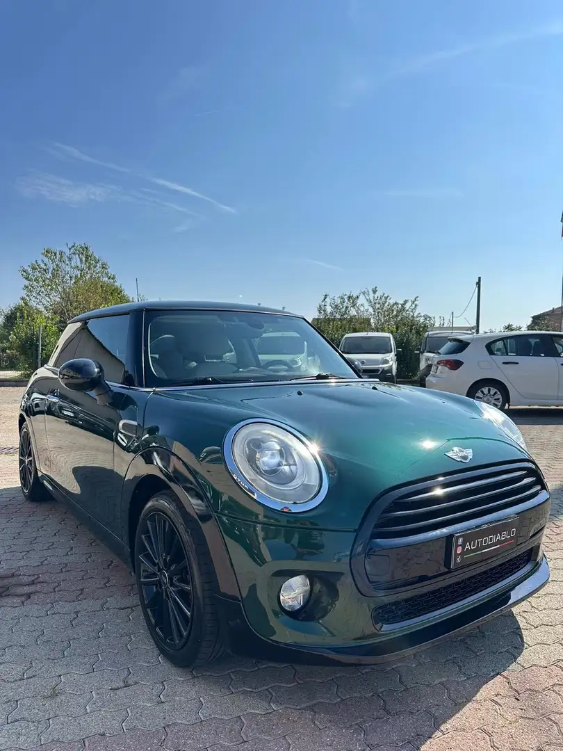MINI Cooper D 1.5 3p Verde - 1