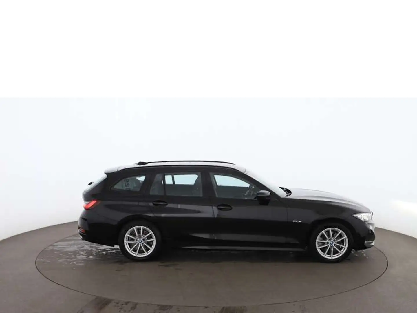 BMW 320 e Touring xDrive Aut LED NAVI ASSIST LEDER PDC Schwarz - 2