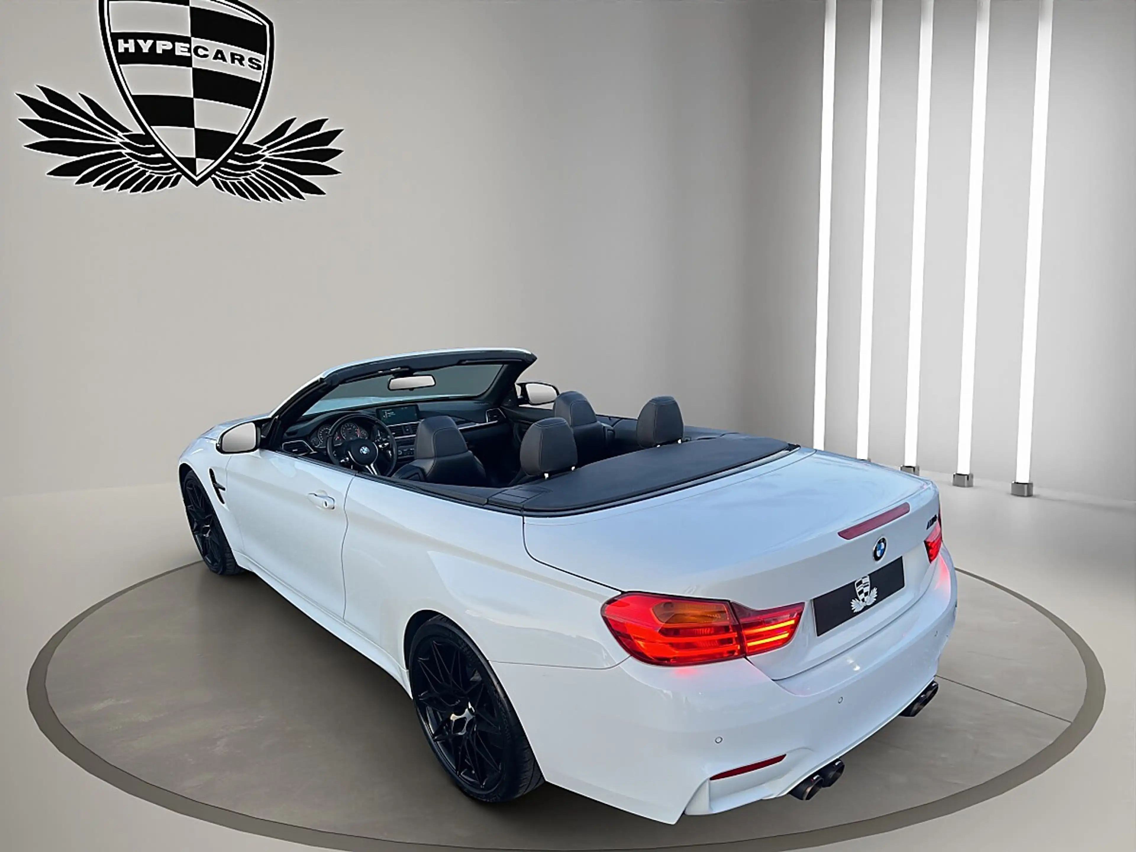 BMW M4 Competition Cabrio M-DKG *AKRAPOVIC*HARMAN KARDON* — photo 12