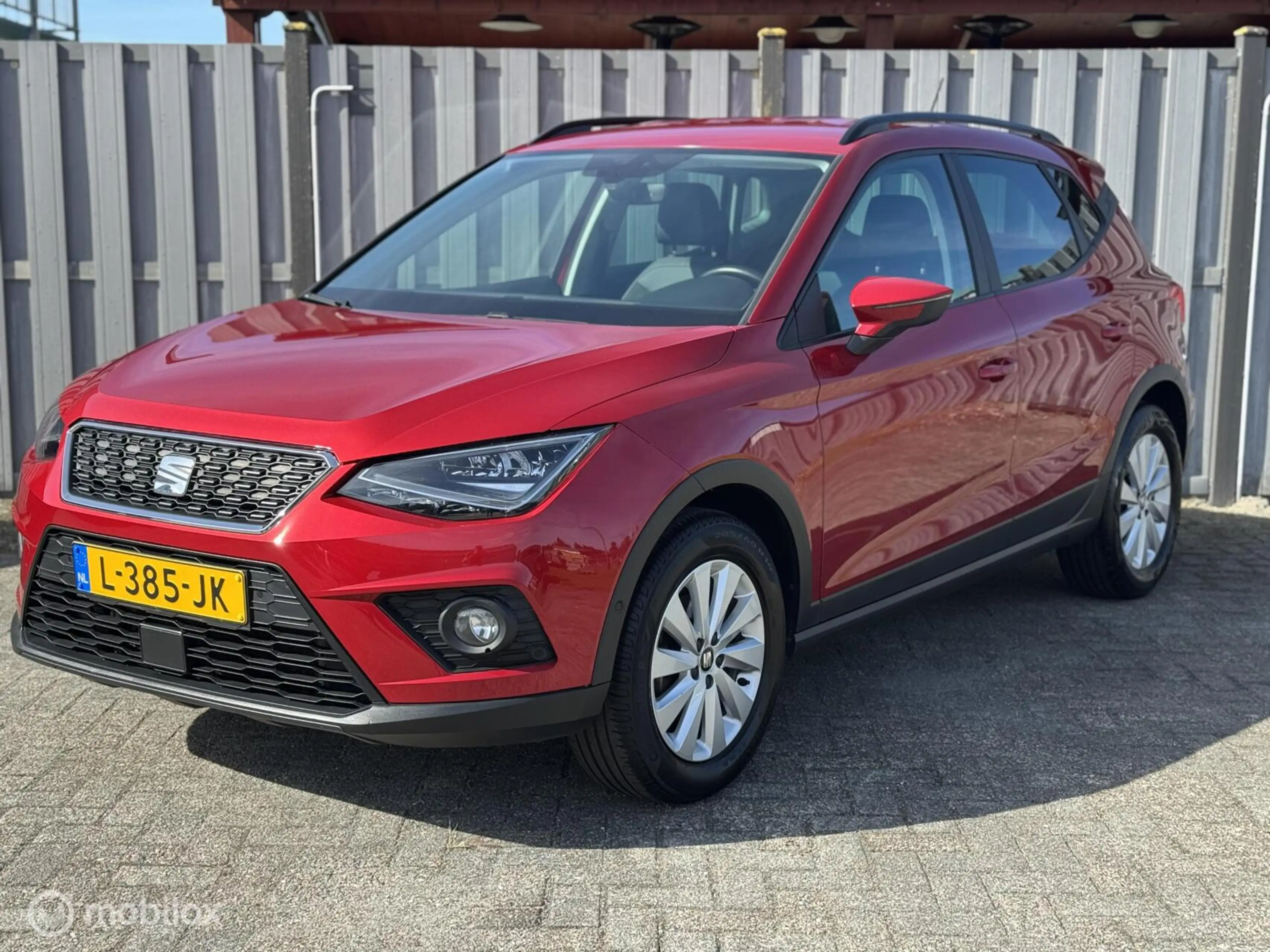 SEAT Arona 1.0 TSI Style Business Intense Plus — photo 2