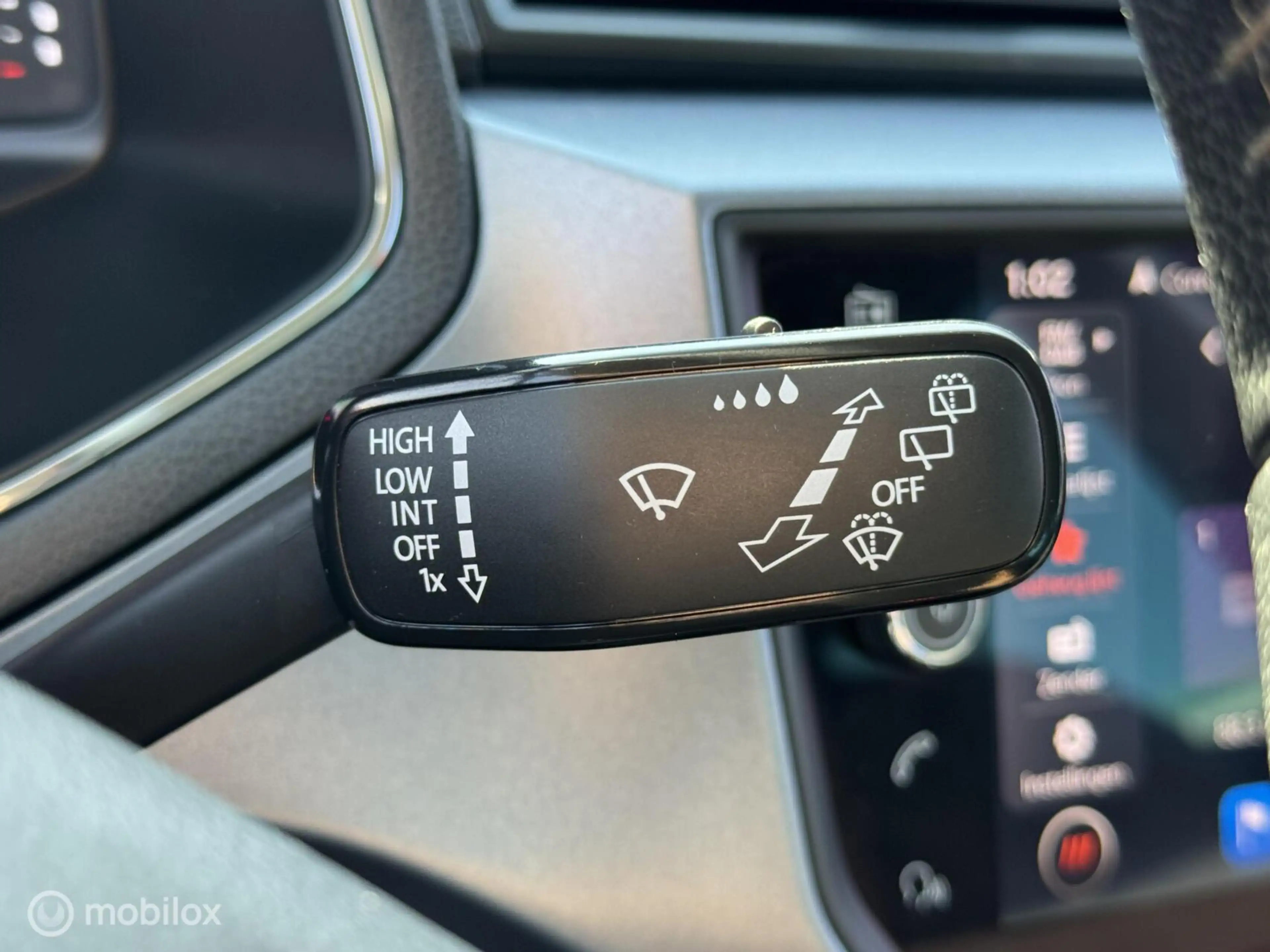 SEAT Arona 1.0 TSI Style Business Intense Plus — photo 20
