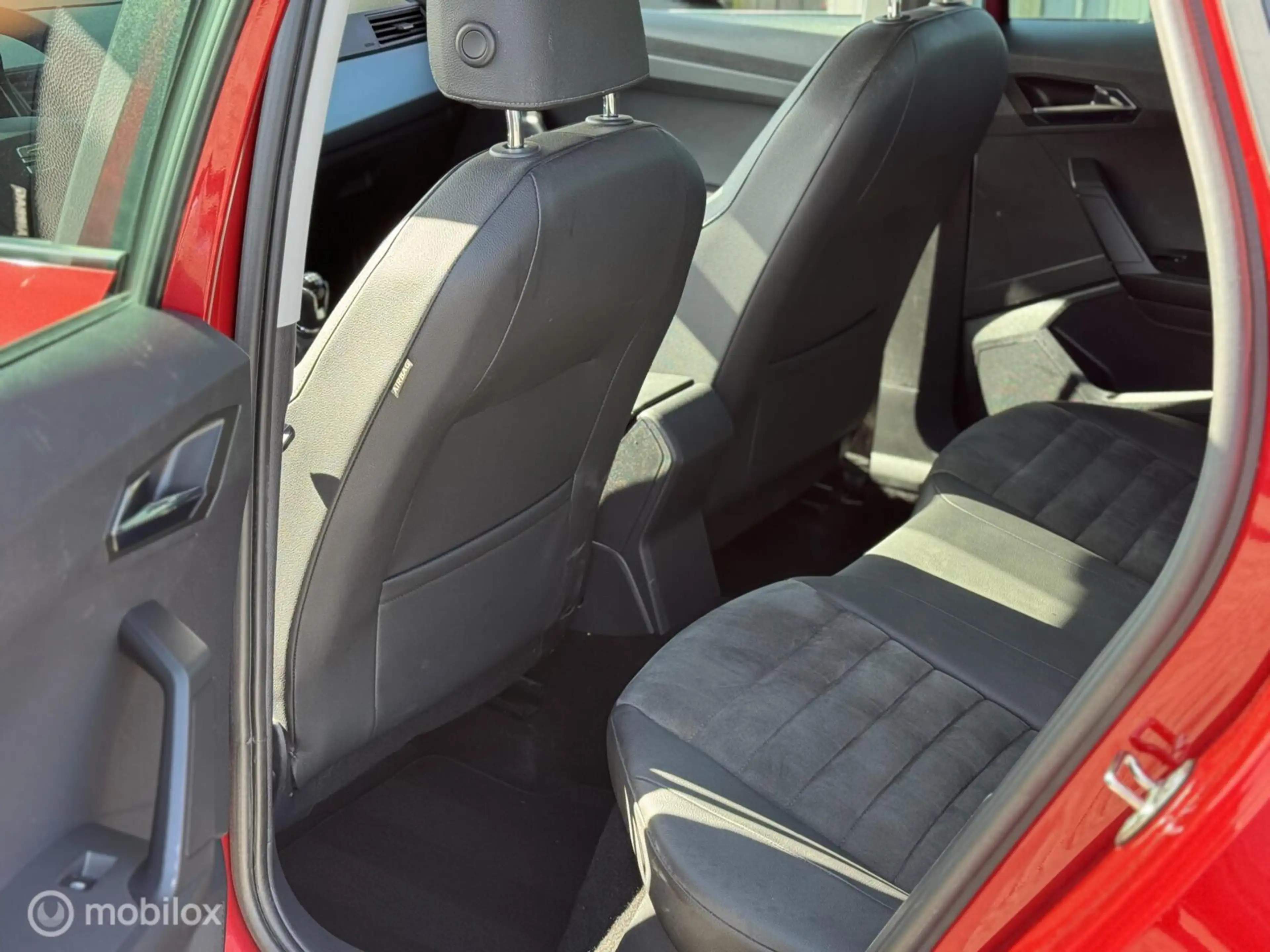 SEAT Arona 1.0 TSI Style Business Intense Plus — photo 15