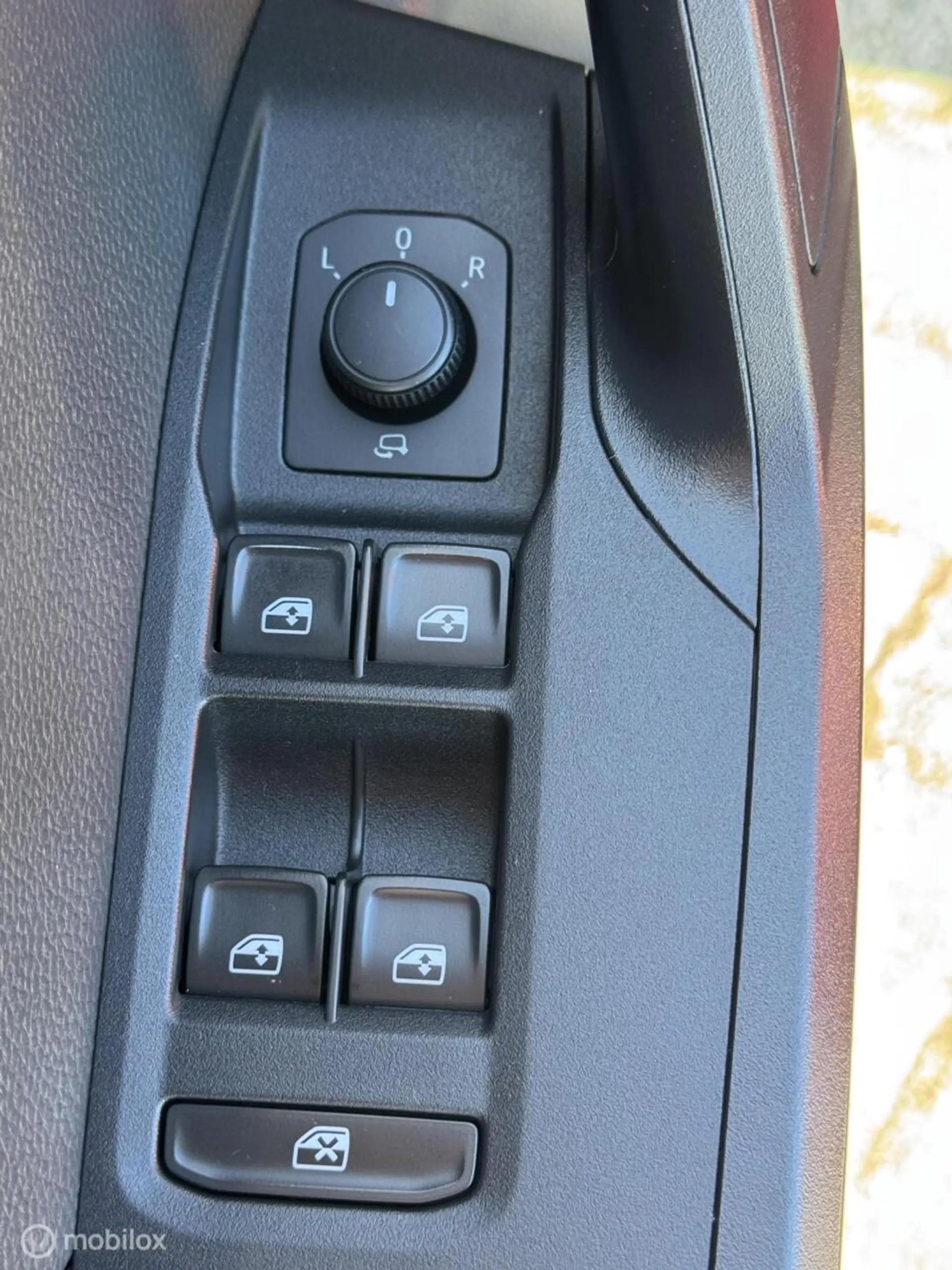SEAT Arona 1.0 TSI Style Business Intense Plus — photo 28