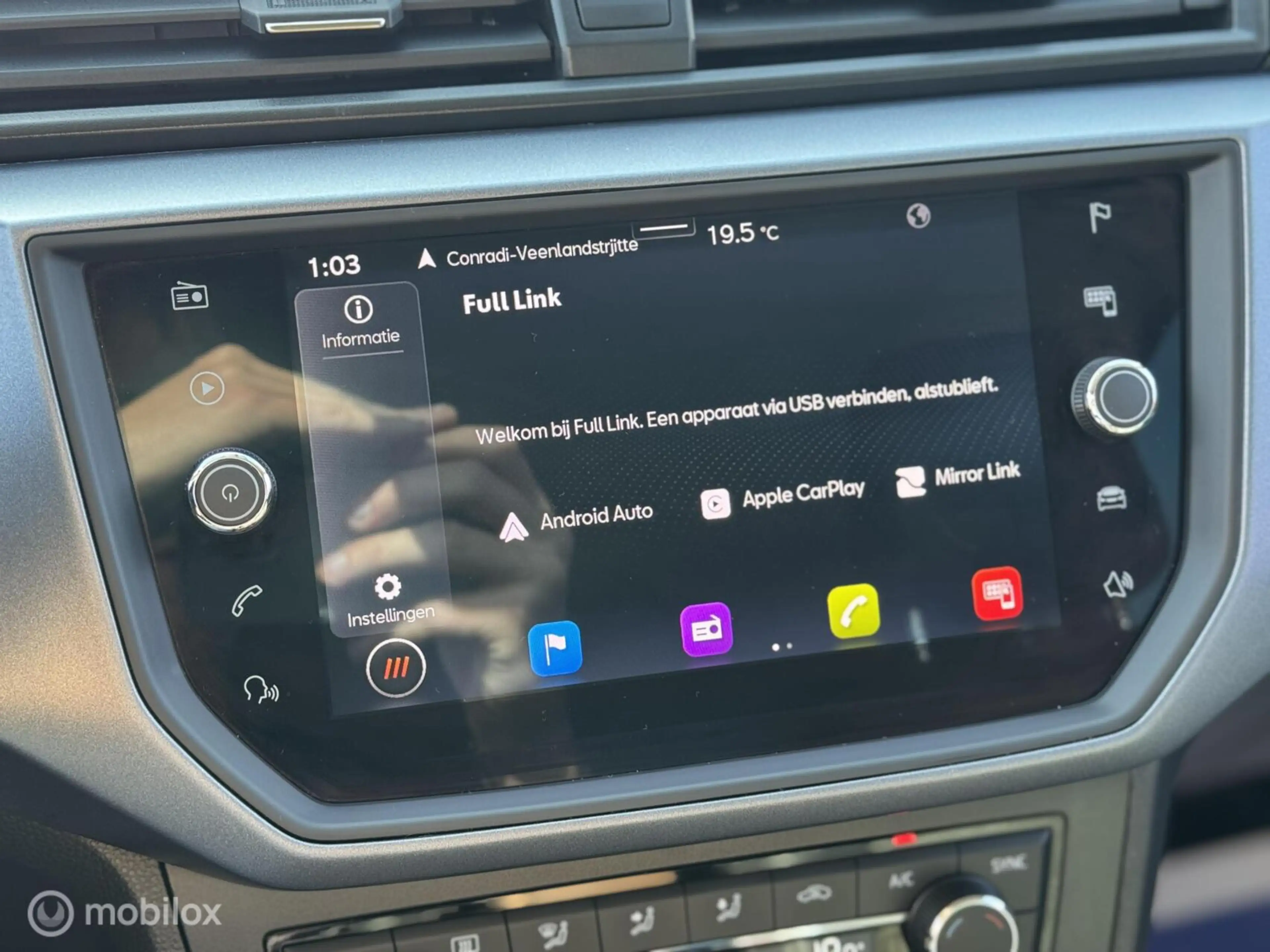 SEAT Arona 1.0 TSI Style Business Intense Plus — photo 23