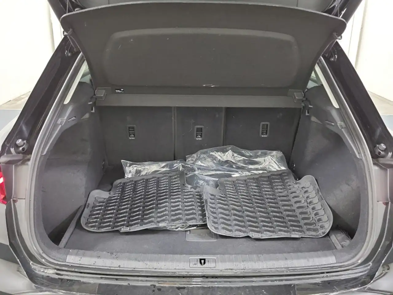 Audi Q3 снимка Audi Q3