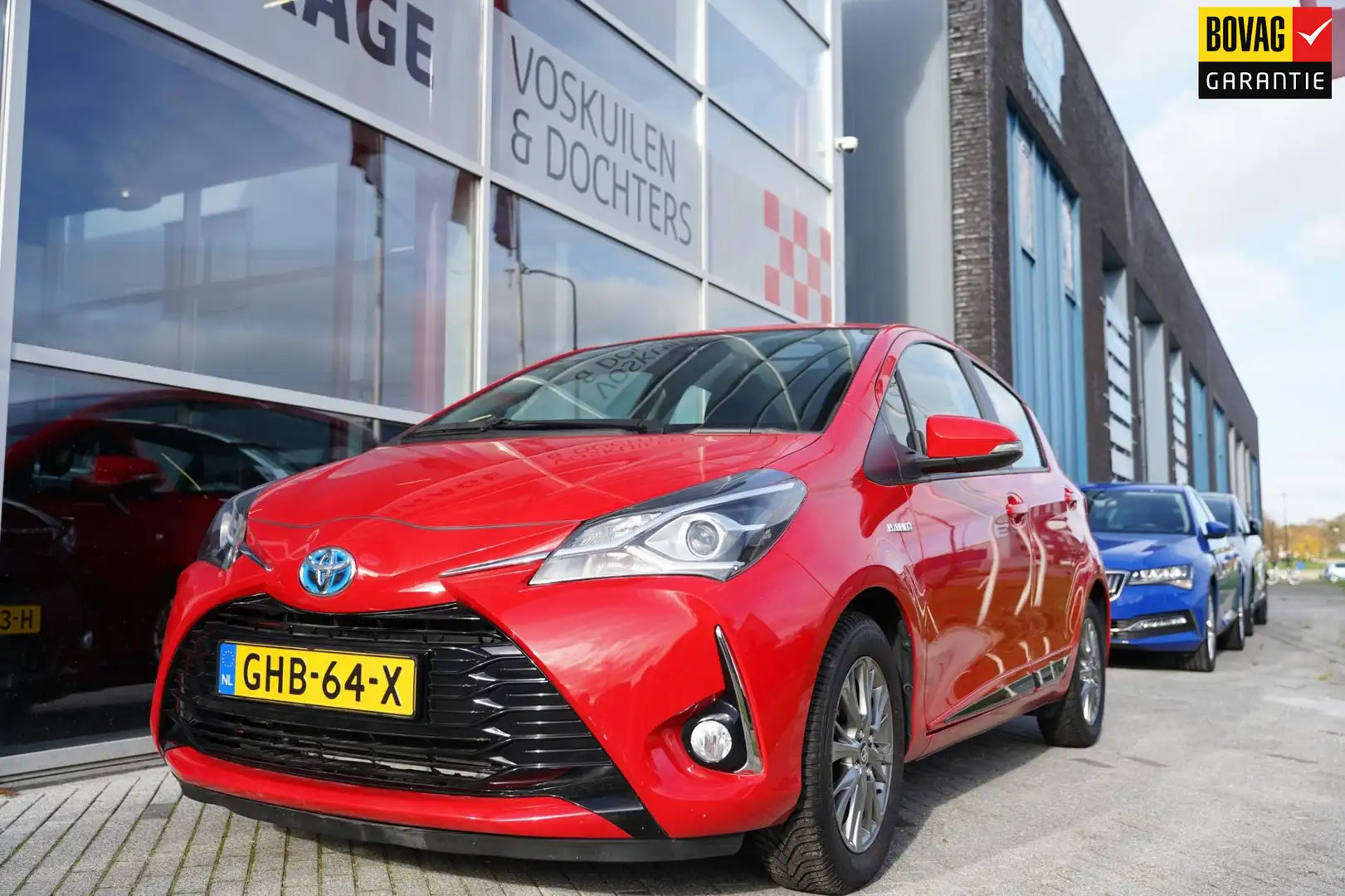 Toyota Yaris 1.5 Hybrid Dynamic | Navi | Camera Rood - 1