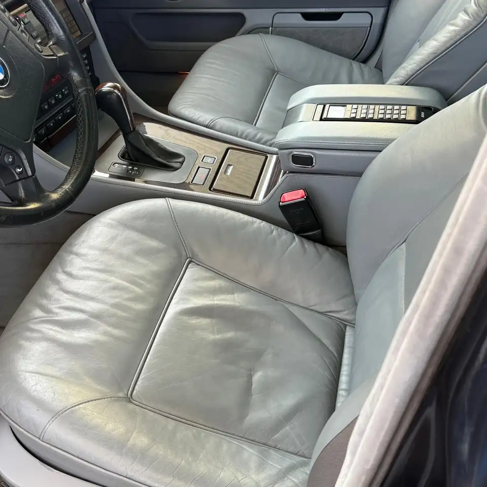 BMW 750i Aut. L, foto 5