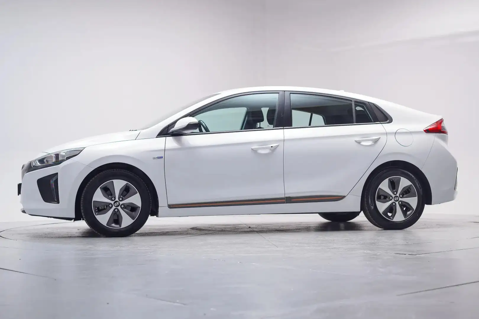 Hyundai IONIQ Comfort EV [ Navi Adapt.cruise Camera ] Blanco - 2