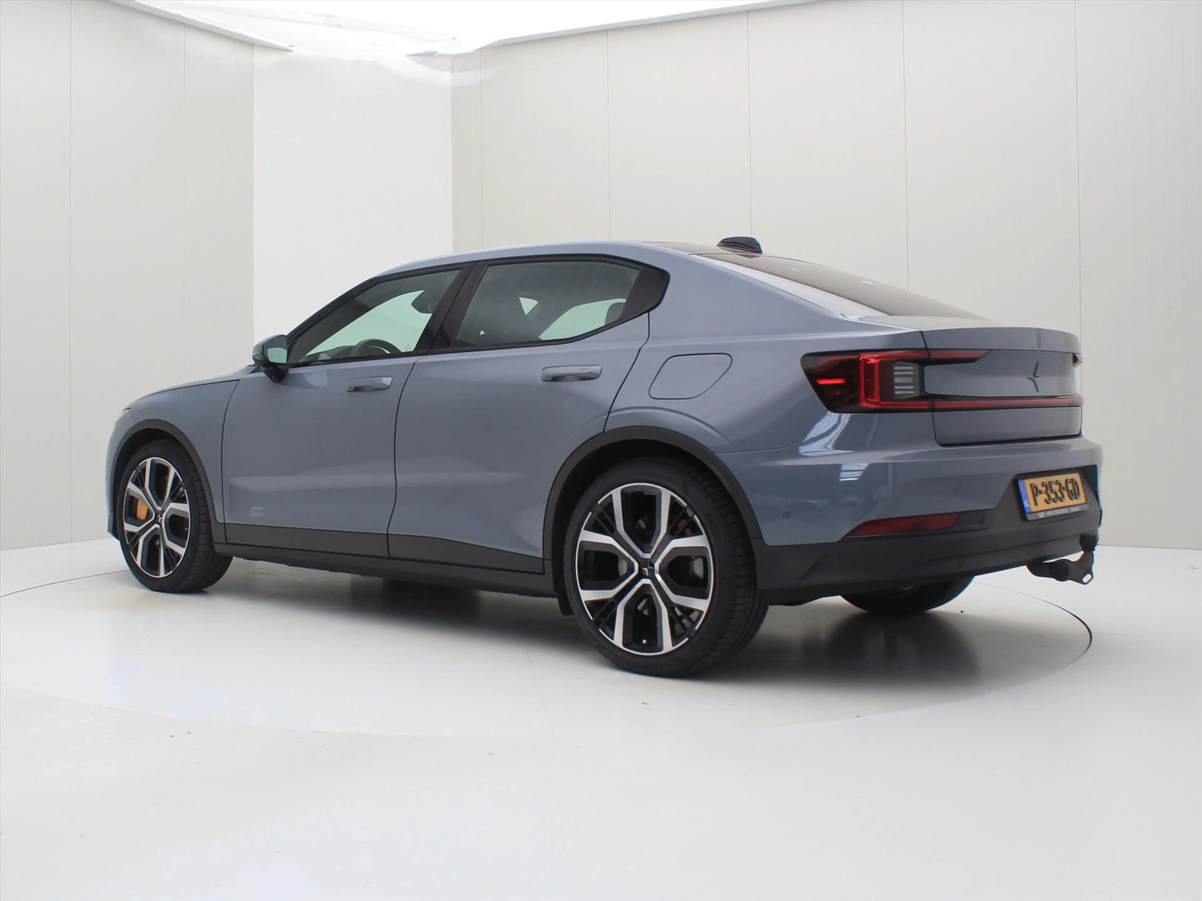 Polestar 2 Long Range Dual Motor Performance AWD 408PK 91,91% — photo 4
