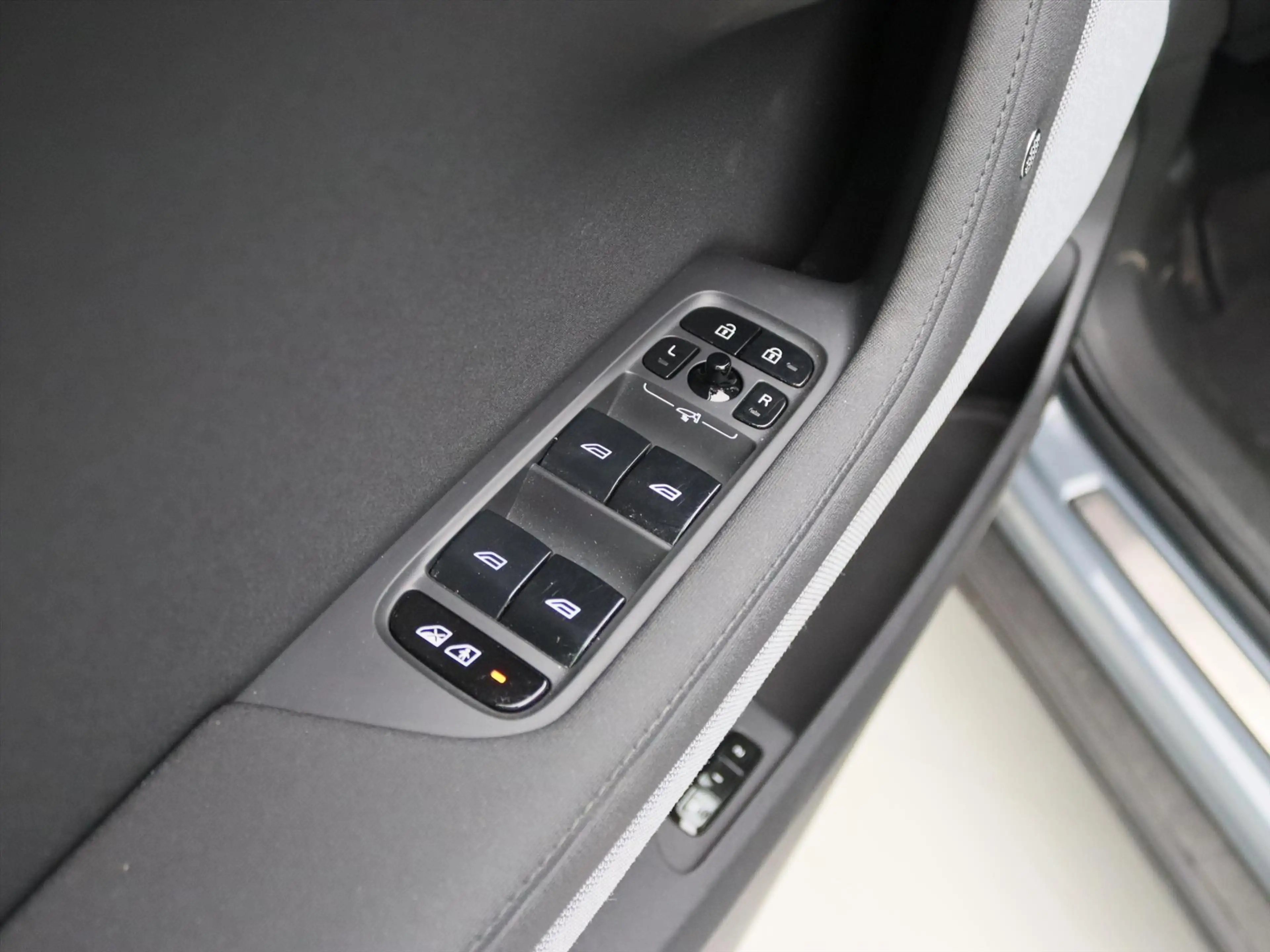Polestar 2 Long Range Dual Motor Performance AWD 408PK 91,91% — photo 43