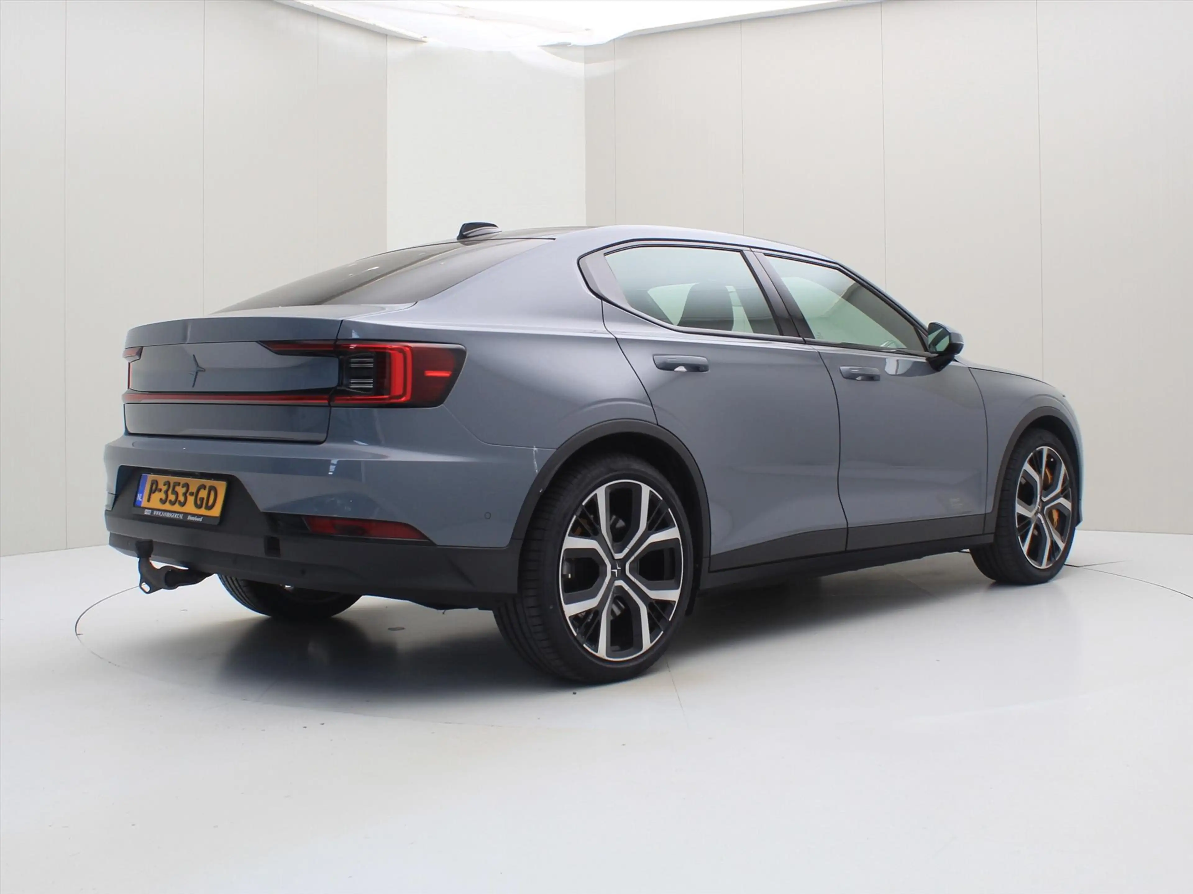 Polestar 2 Long Range Dual Motor Performance AWD 408PK 91,91% — photo 3