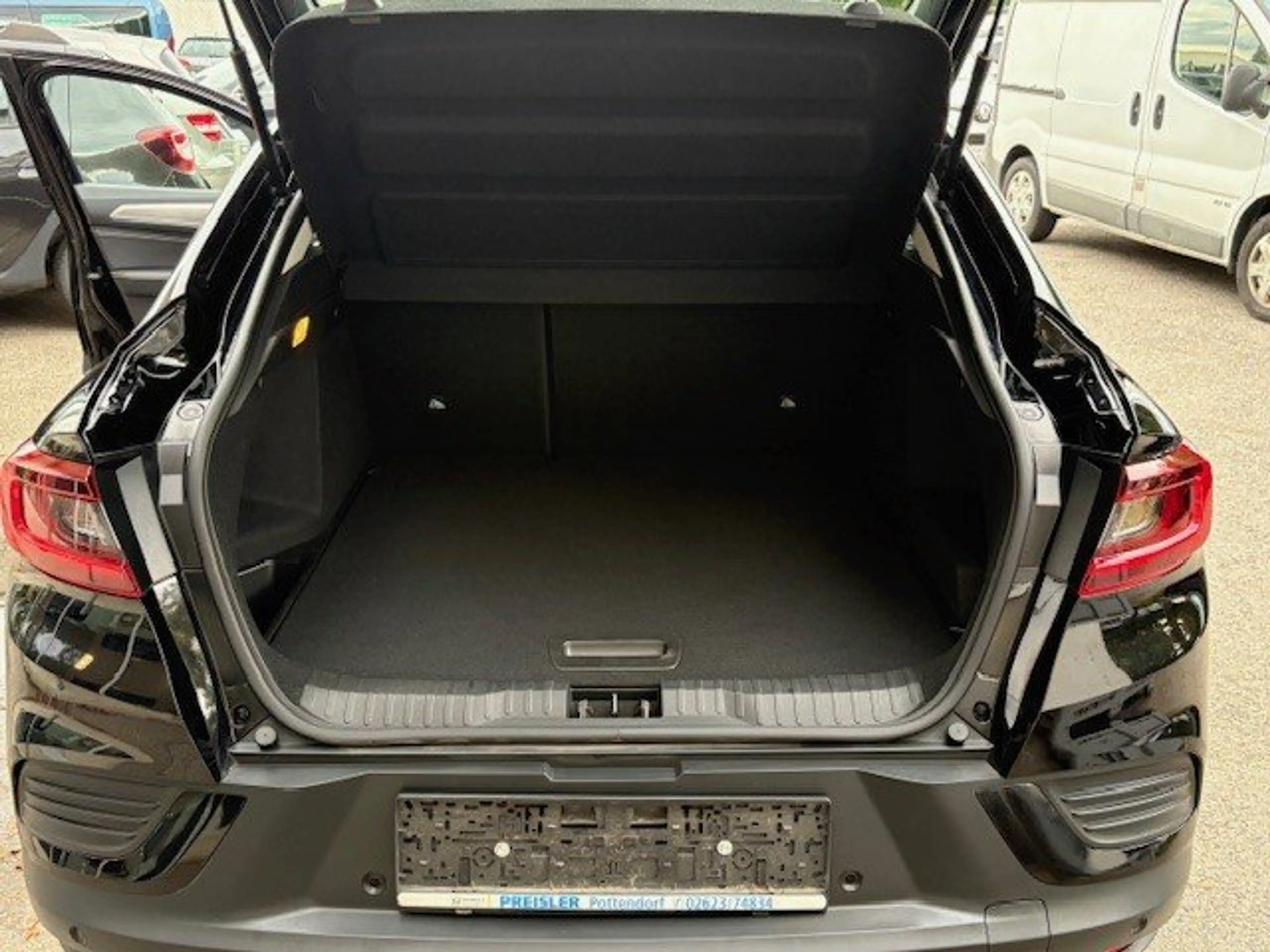 Renault Arkana Techno Automatic — photo 15