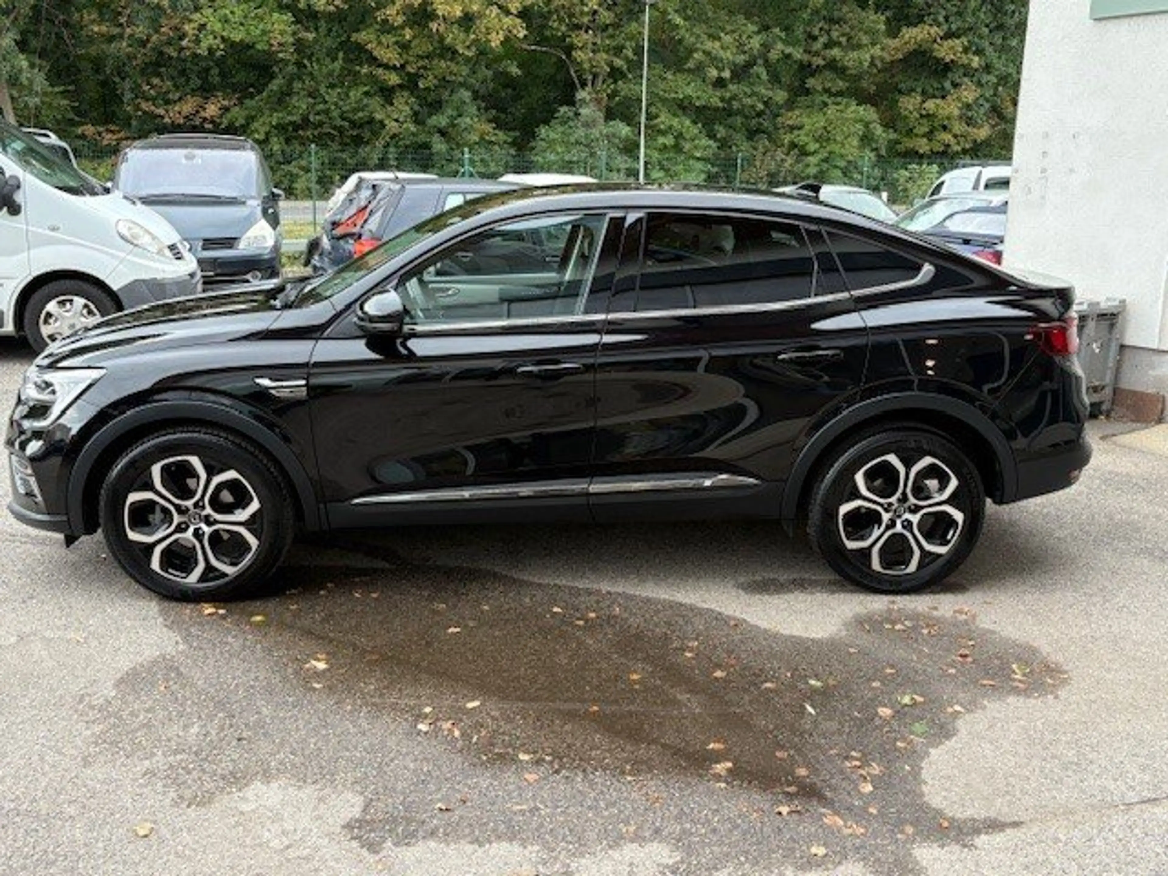 Renault Arkana Techno Automatic — photo 9
