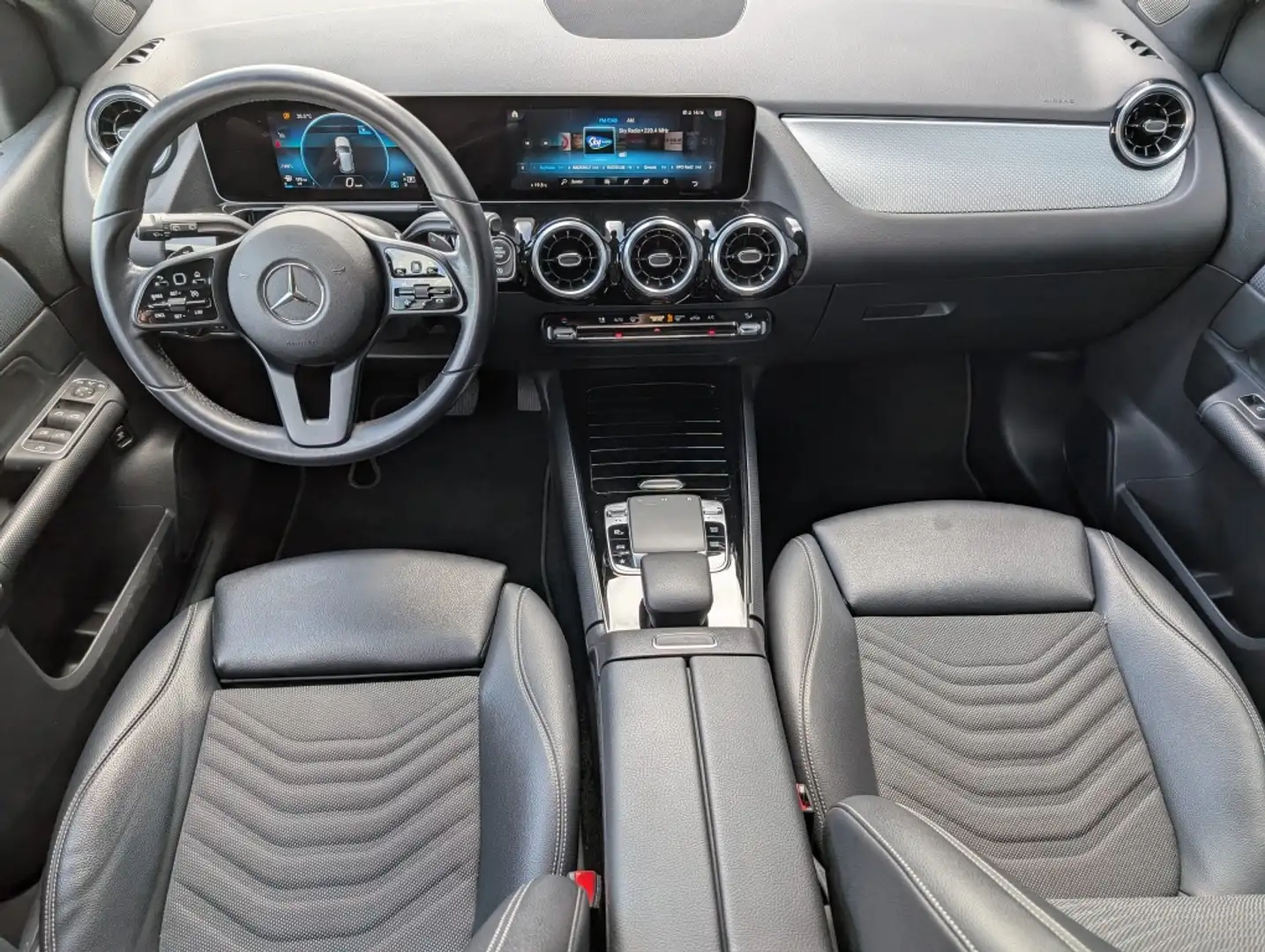 Mercedes-Benz B 180 Business Solution Alb - 2
