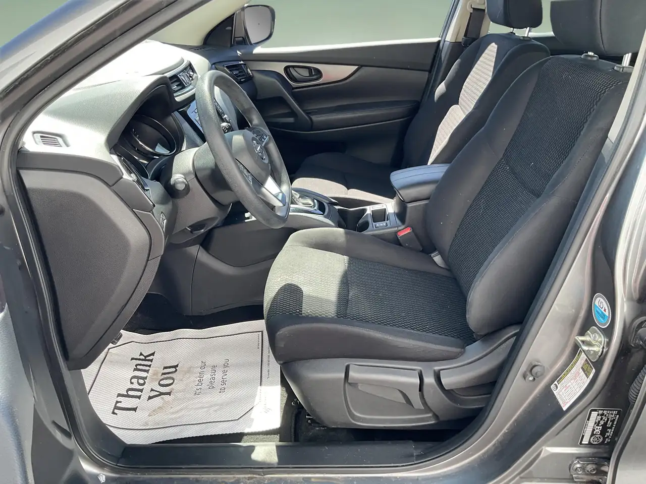 Nissan Qashqai снимка Nissan Qashqai